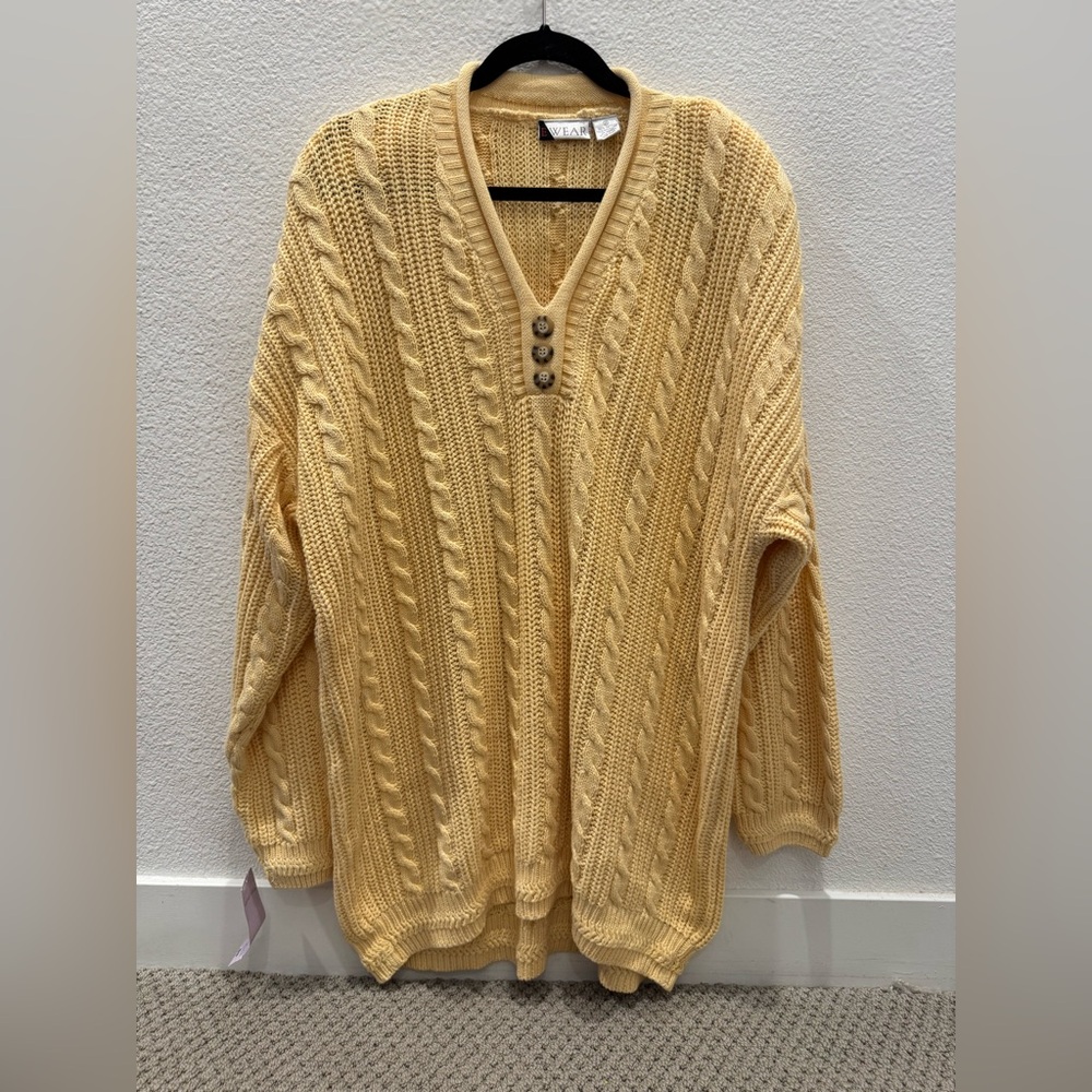 NWT - E Wear from Nordstrom cable-knit V-neck sweater with three buttons